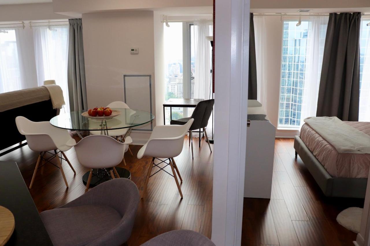 Apartment/2Bedrooms/2 Full Bathrooms/Free parking Toronto Buitenkant foto